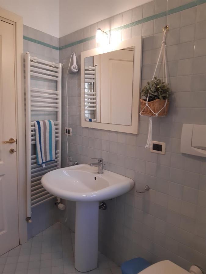 Porta Marina Bed & Breakfast เรกานาติ ภายนอก รูปภาพ