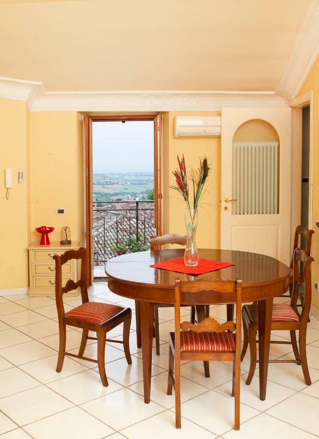 Porta Marina Bed & Breakfast เรกานาติ ภายนอก รูปภาพ
