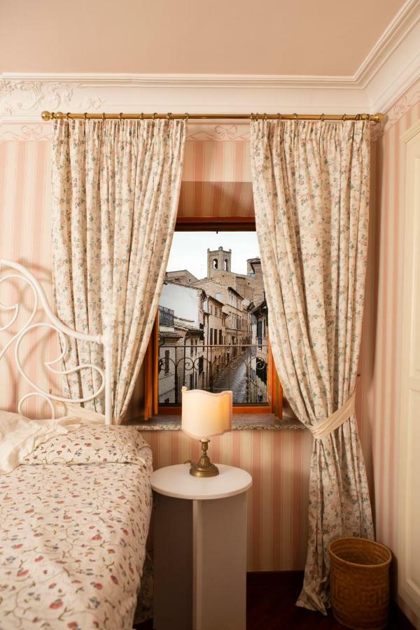 Porta Marina Bed & Breakfast เรกานาติ ภายนอก รูปภาพ