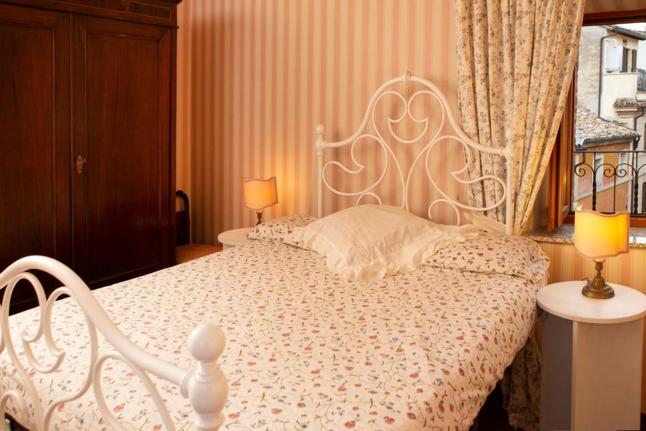 Porta Marina Bed & Breakfast เรกานาติ ภายนอก รูปภาพ